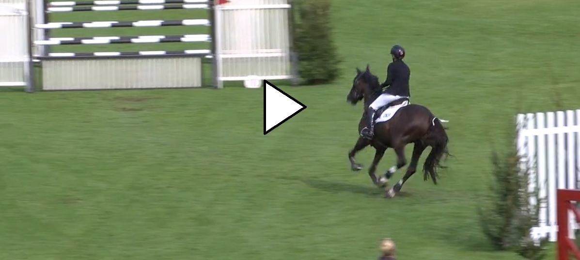 Yazmin Pinchen winning the All England  1.40m Open 2018