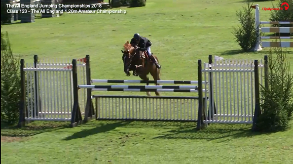 Barry Drea winning the 1.20m Amateur Championship 2018 riding Phoebe IV