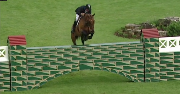 2009 DFS Derby - William Funnell and Cortaflex Mondriaan